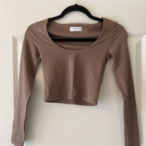Babaton XS Contour Top